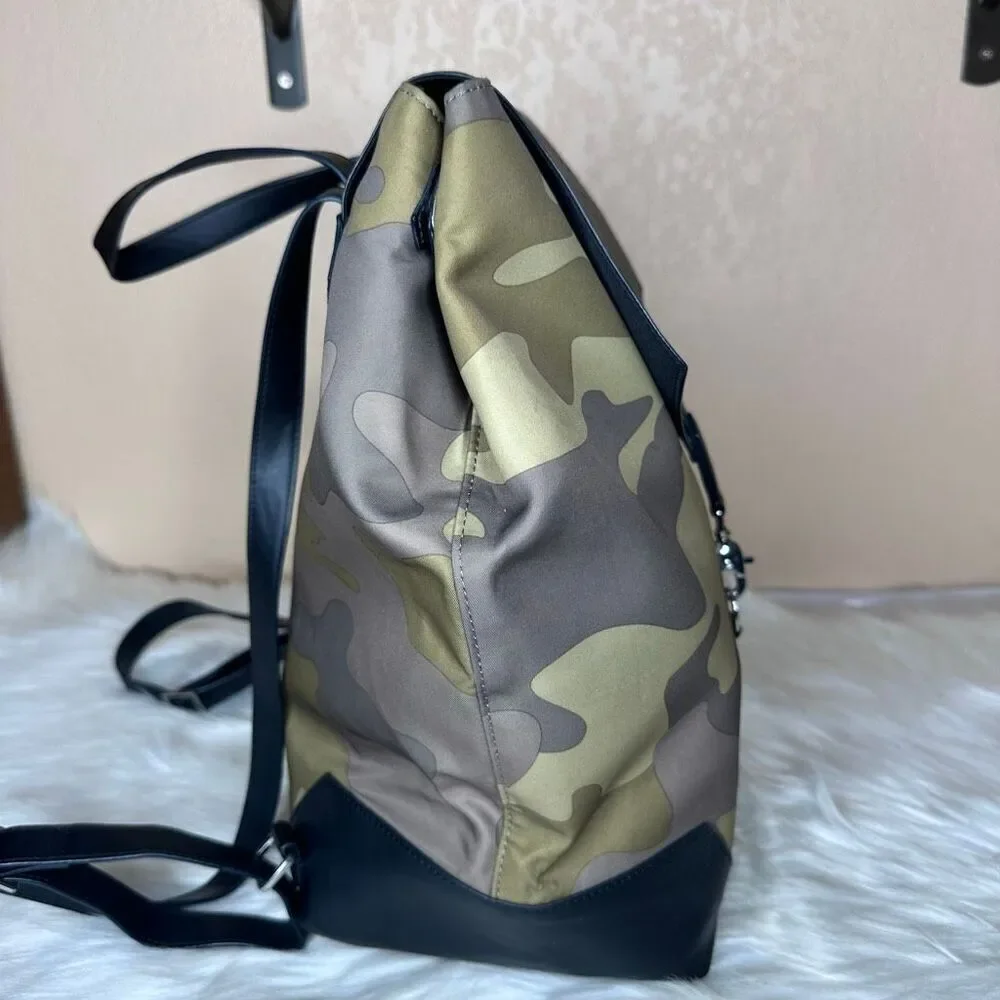 Stella & Dot Camo Backpack